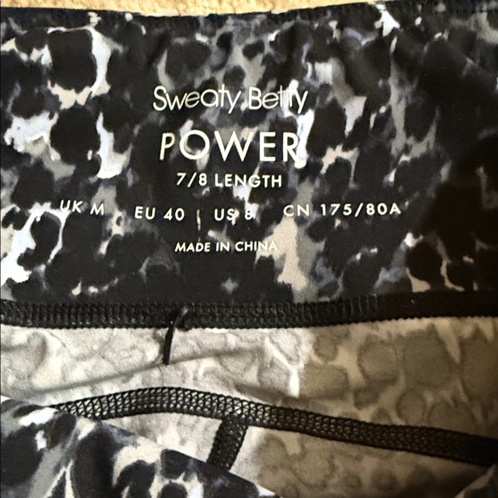 Sweaty Betty Power 7/8 Workout Print Leggings size medium/8 - Picture 4 of 6